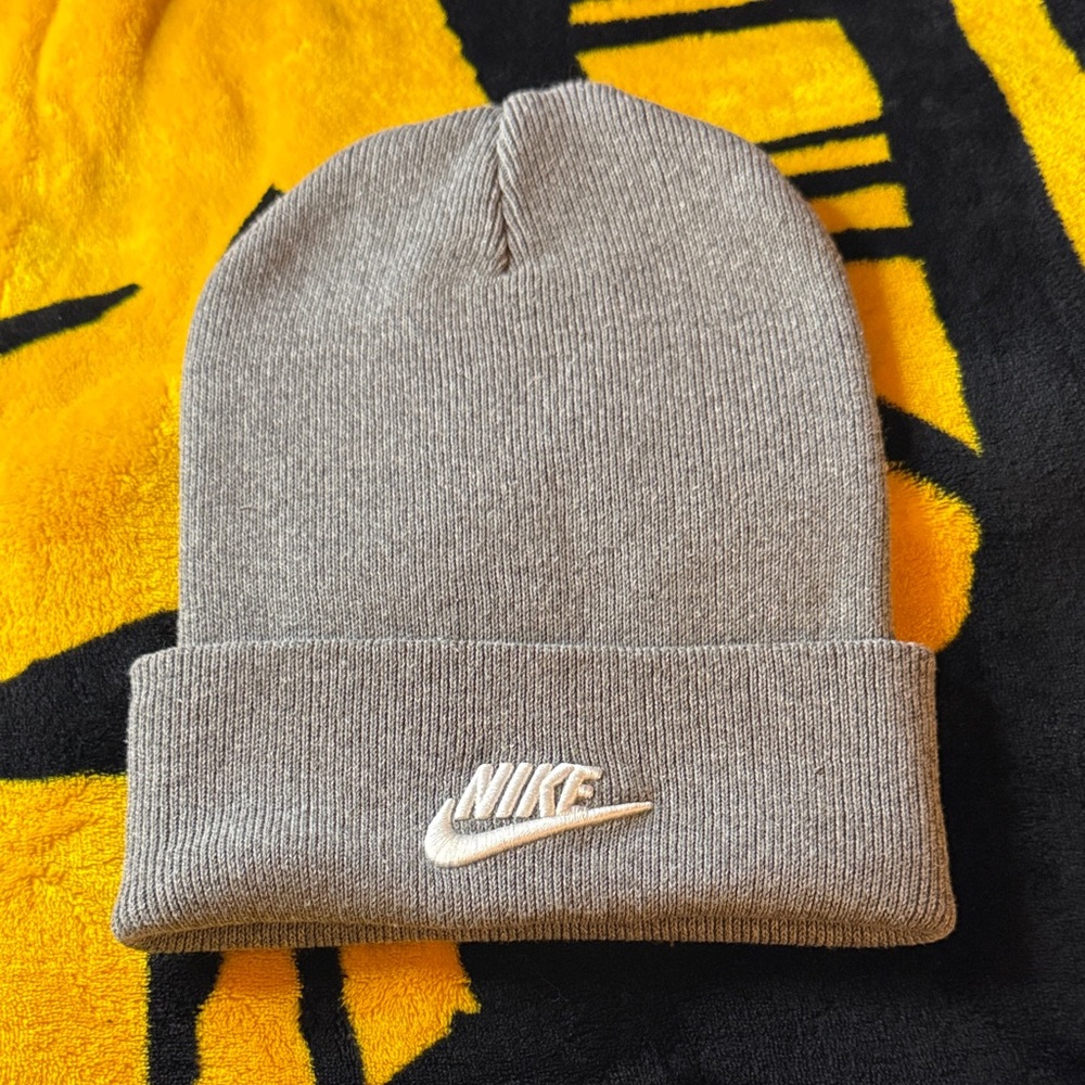 Nike Gray Knit Beanie